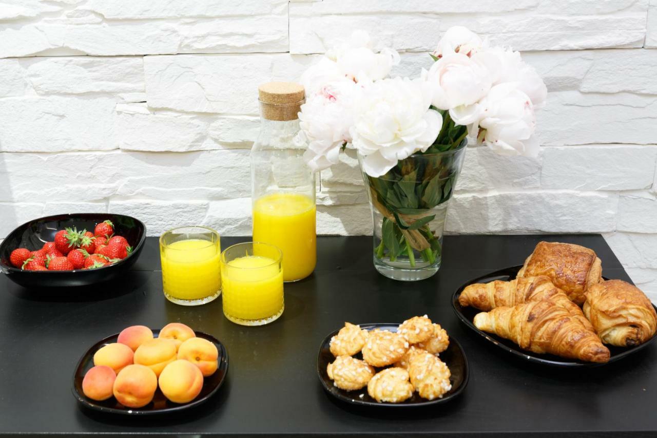 Lovely Place In A Quiet Area Between Invalides Et Eiffel Tower Apartamento París Exterior foto